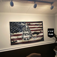 Load image into Gallery viewer, Gadsden Don't Tread On Me - Vintage USA Horizontal Flag