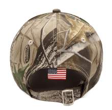 Load image into Gallery viewer, Trump 2020 Hat Camo with American Flag Mossy Oak
