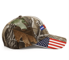 Load image into Gallery viewer, Trump 2020 Hat Camo with American Flag Mossy Oak